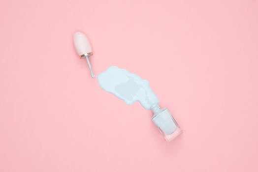 22 Bubble Bath Manicure Ideas That Show Off the ...