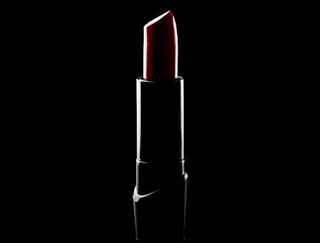 10 Best Lip Stains for Long-Lasting Color